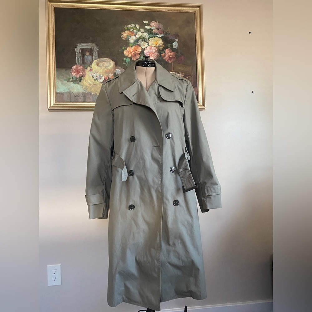 Men’s military trench coat 42R